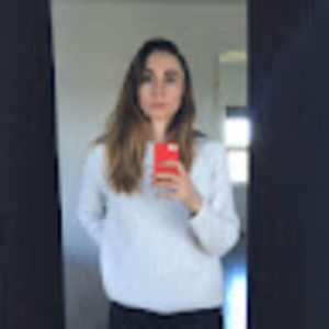 Meet your Posher, Lara